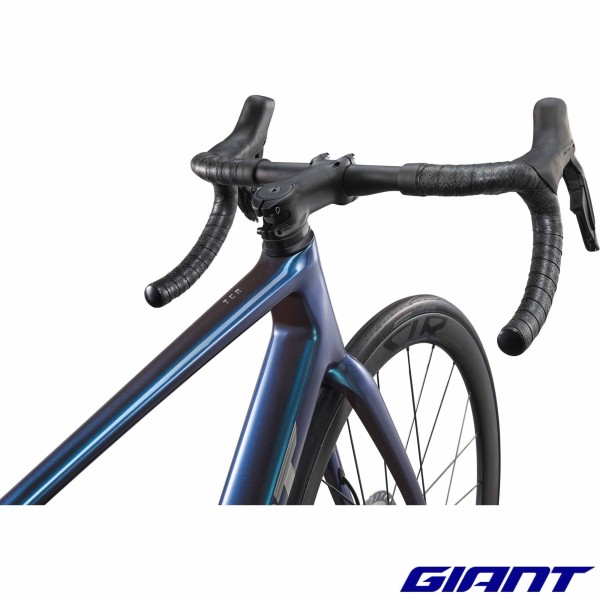 GIANT TCR Advanced Pro 0 Di2 2025 pilotage