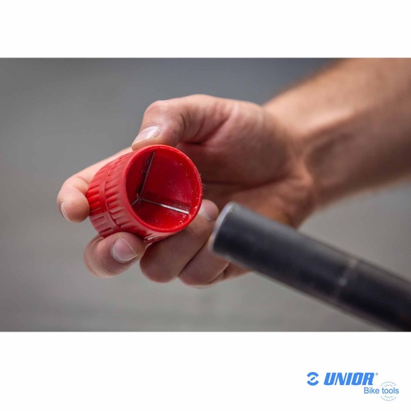 Ebarbeur UNIOR pour tube de selle