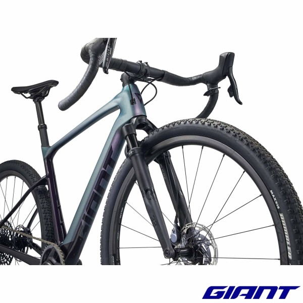 GIANT Revolt X Advanced Pro 0 2023 pneus