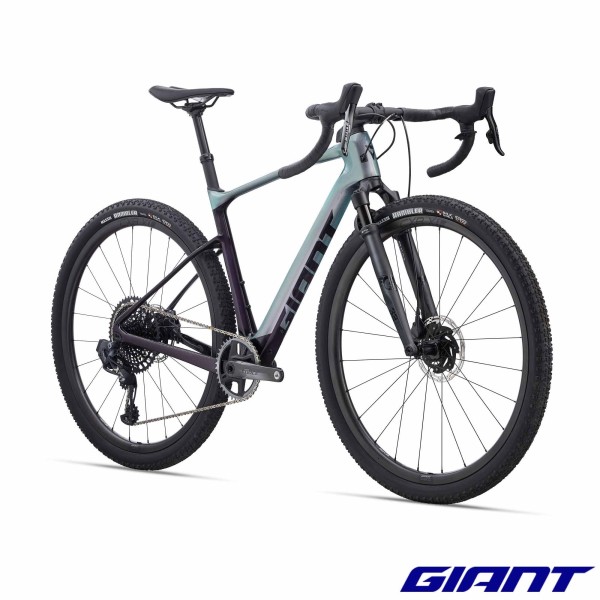 GIANT Revolt X Advanced Pro 0 2023 de face