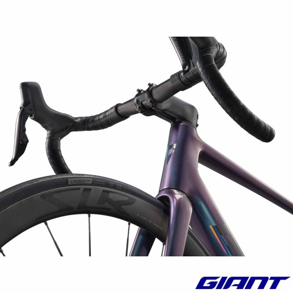 GIANT TCR Advanced SL 1 Di2 2025 roue carbone