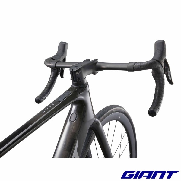 Defy Advanced E+ Elite 1 2025 guidon