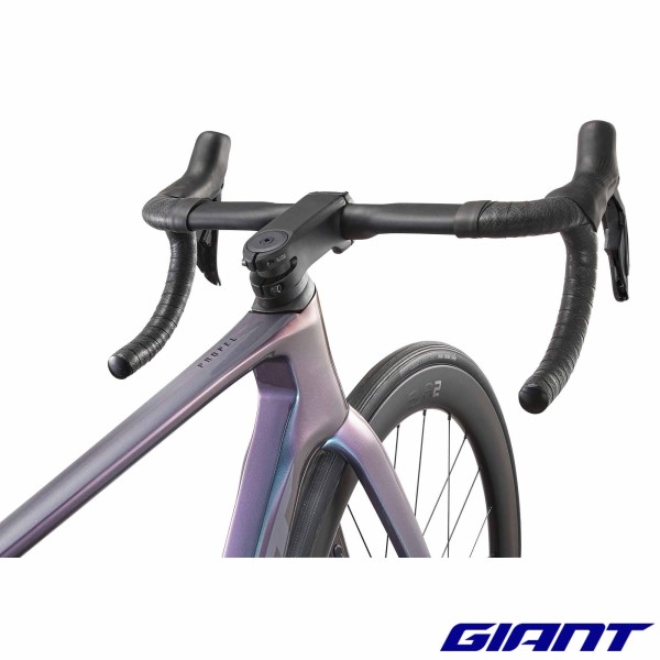 GIANT Propel Advanced 1 2025 cintre aero