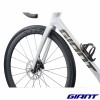 GIANT Defy Advanced Pro 1 2026 roues carbone