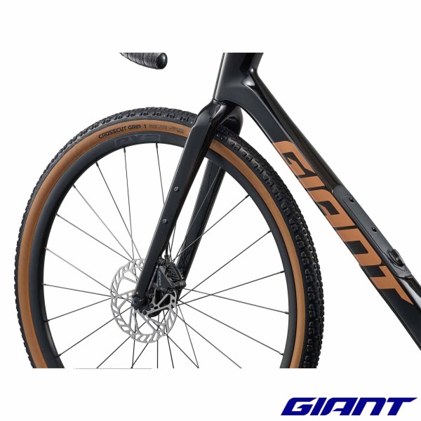 Gravel GIANT Revolt Advanced 2 Noir 2026 roues alu