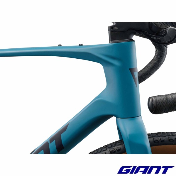 gravel GIANT Revolt Advanced 3 2026 bleu
