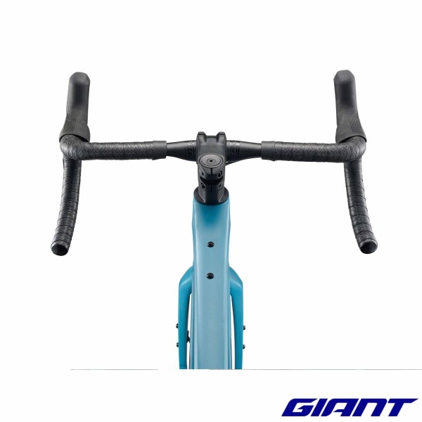 gravel GIANT Revolt Advanced 3 2026 cintre gravel
