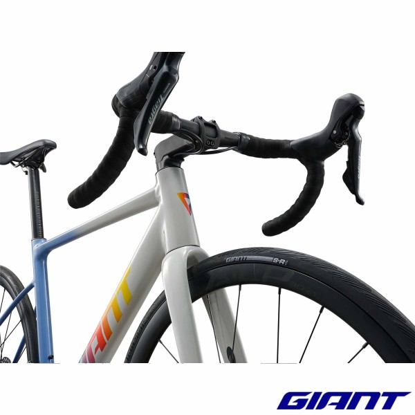 GIANT Contend SL 1 2026 potence aero