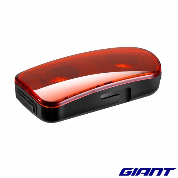 Eclairage GIANT Arrière Alumbra TL sur casque GIANT