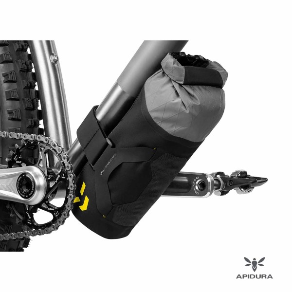 Sacoche de cadre velo Bikepacking APIDURA Backcountry Downtube Pack 1.8L