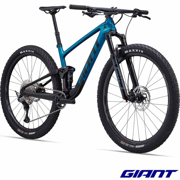 VTT GIANT Anthem Advanced 29 3 2024 bleu